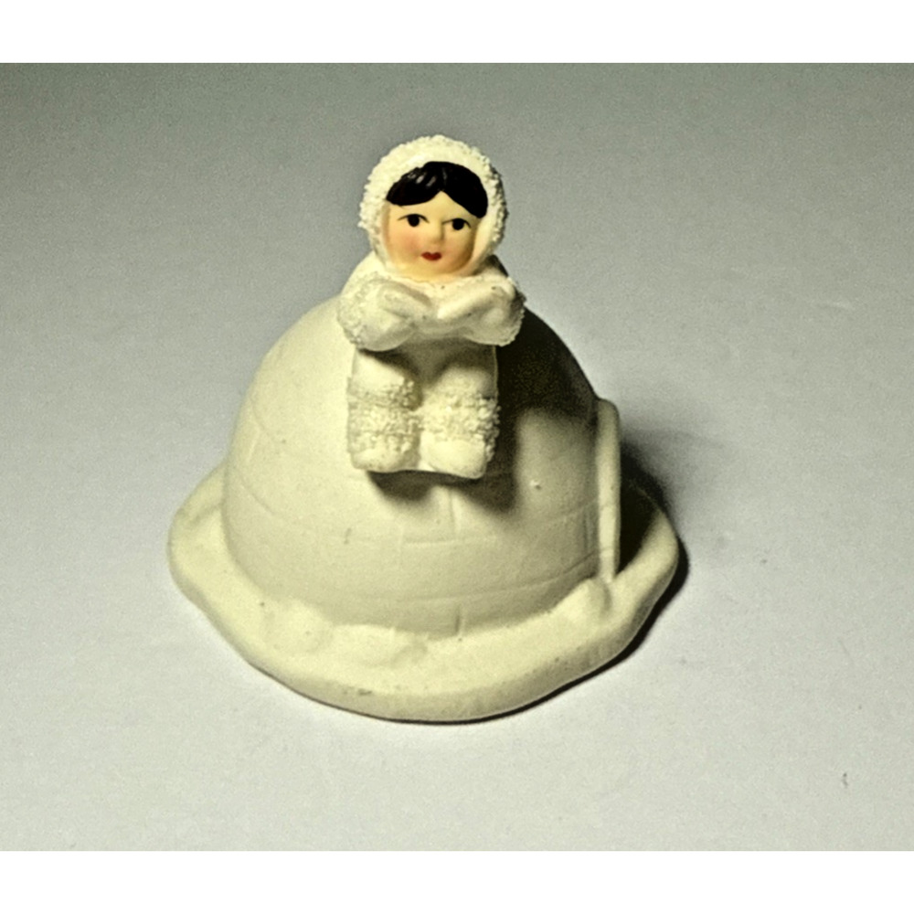 ARTIC KIDS OF ALASKA VINTAGE CHRISTMAS ORNAMENT‎ ESKIMO GIRL ON IGLOO